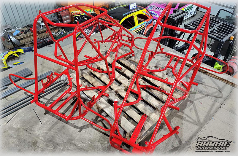 Hardie Motorsport Ninja Kart Frame, fully powder coated in a colour of customer choice. 

Full set of laser cut alloy panels. Complete with our Hardie Motorsport brake slider system, Brake & throttle pedals, Brake Master, Brake Caliper, Brake disc and Brake hose.

Email us for collection or delivery details and surcharges before ordering.